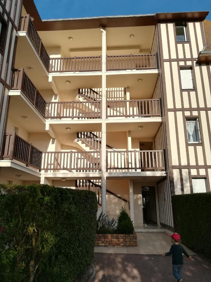 L'Appart De Blonville A 250M De La Plage Exteriör bild